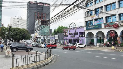 8 Tomas Morato .